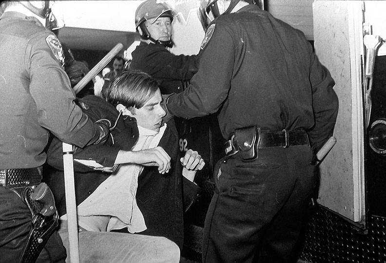 File:Sfsu-strike cops-surround-arrestee drescher.jpg