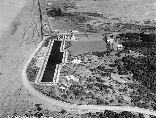 Fleischacker-pool-aerial-1925-AAA-4856.jpg