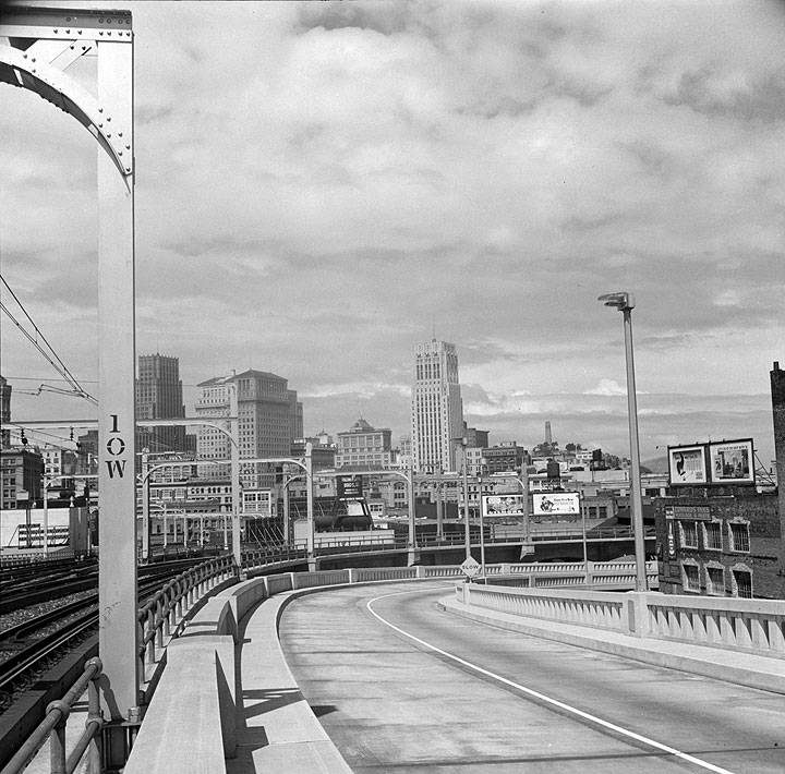 SF-from-First-Street-ramp-April-1939-by-Dorothea-Lange.jpg