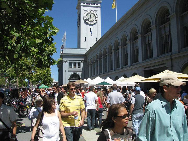 Ferry-bldg-farmers-mkt-along-embarcadero 3445.jpg