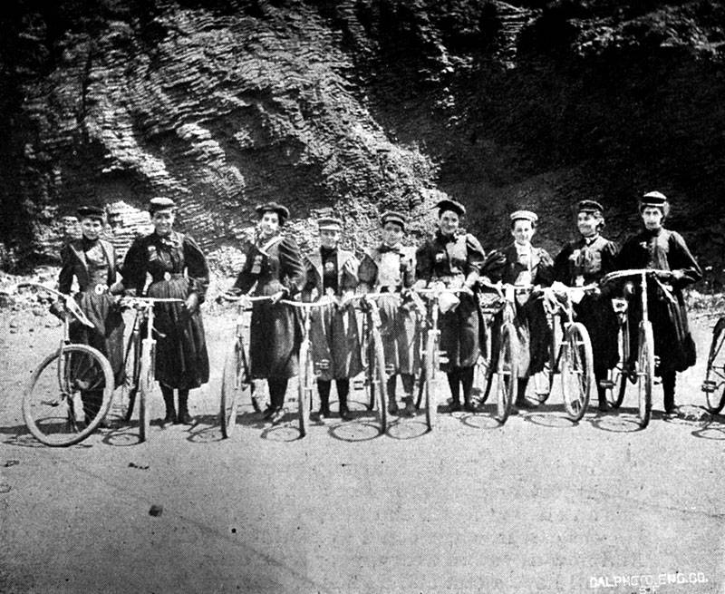 Liberty-Cycling-Club-in-bloomers-1890s-at-beach CHS.jpg