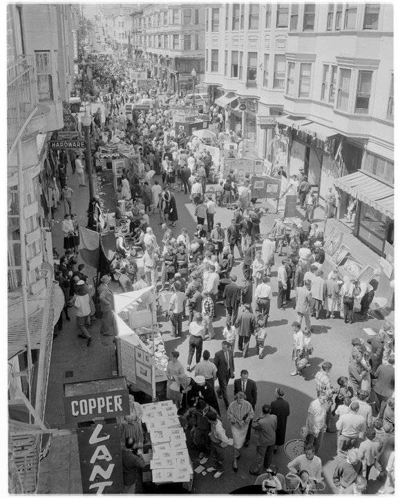 Grant Avenue open air art show, June 18, 1960 BANC PIC 2006.029 136461.01.09--NEG.jpg