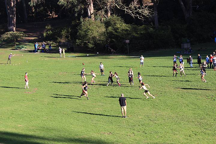 Flag-football-in-lindley-meadow 4564.jpg