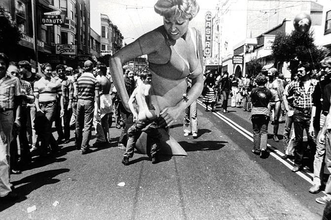 File:Castro1$gay-castro$fair itm$castro-street-fair.jpg
