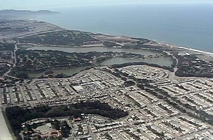 Aerial-Lake-Merced-1999.jpg