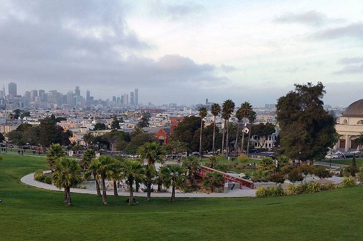 File:Dolores-Park 20160901 190252.jpg