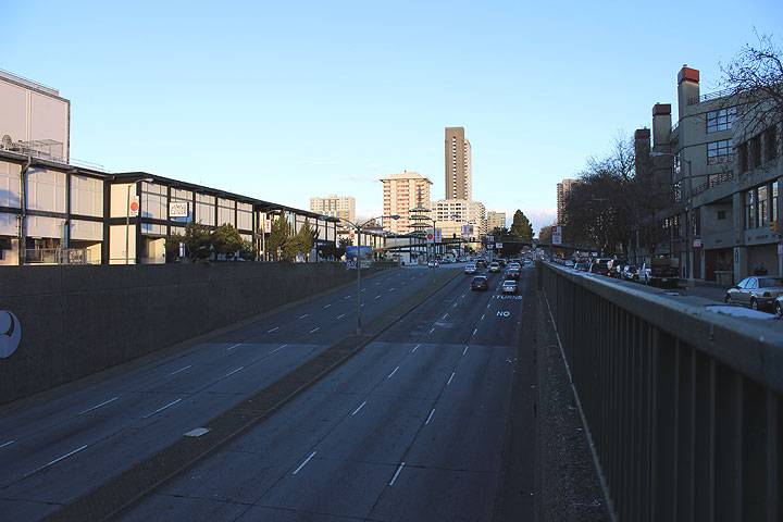 Geary-Expressway-at-Fillmore-looking-east-2013 0165.jpg