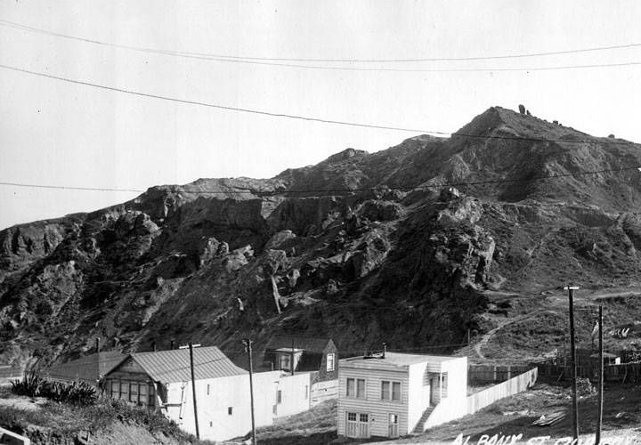 File:Corona-Heights-from-north-1926.jpg