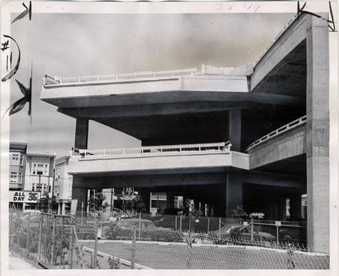 File:Central freeway at Fell and Octavia streets august 12 1965 AAK-1468.jpg