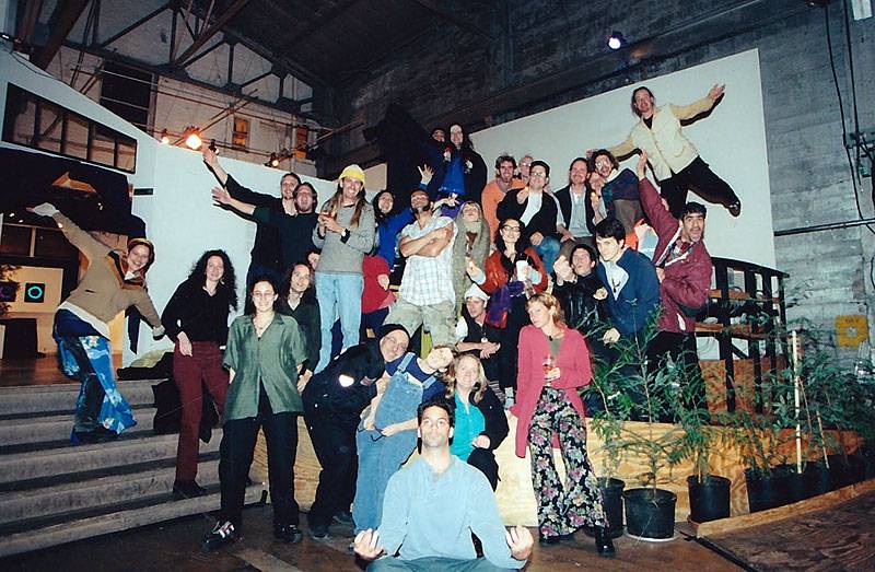 File:2002c-CELLspace-Birthday-04.jpg