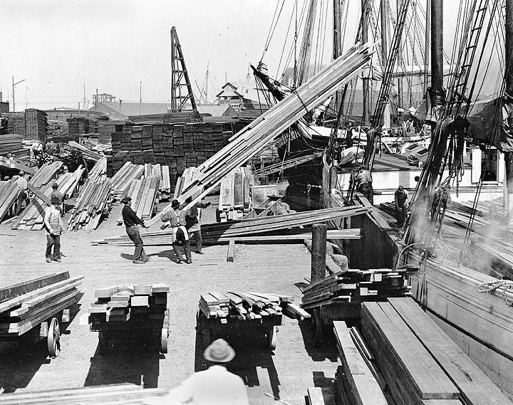 File:4-masted-schooner-Okanagan-unloading-at-Pope-and-Talbot-3rd-and-Berry-Streets-A12.727nl.jpg