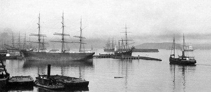Arctic-Oil-Works-from-shore-w-steam-schooner-Point-Arena-and-tug-Governor-Tilden-A11.22.463.1n.jpg