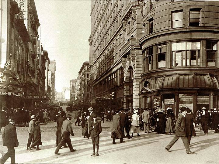 File:Powell-and-market-techau-tavern-c-1910s.jpg