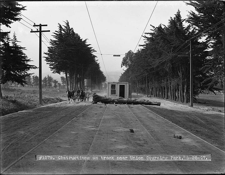 Obstructions-on-Mission-Street-Track-in-Daly-City-From-Labor-Strike-Action- -May-28-1907 U01279.jpg