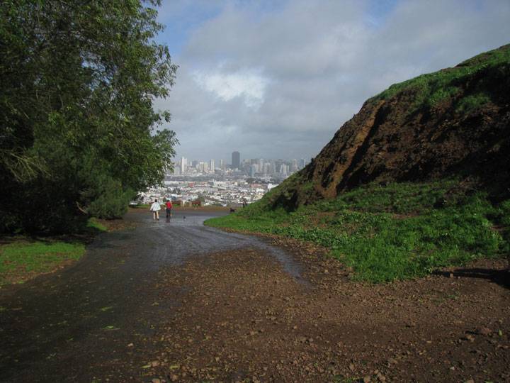 File:Bernal-Hts-Blvd-at-Esmeralda-w-erosion-after-Jan-storms-2010 5111.jpg