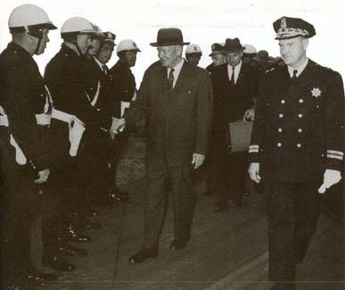 File:Chief Cahill on right with Pres Eisenhower.jpg