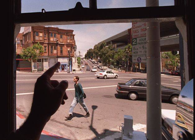 Central Freeway Michael Macor SFChronicle from Its Tops cafe 628x471.jpg