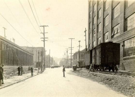 File:15th betw. Folsom and Harrison 1927 AAB-5886.jpg