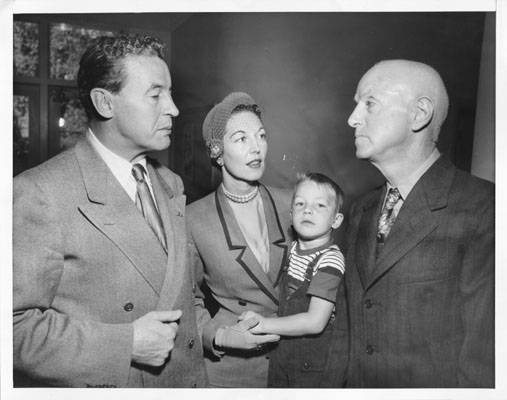 Nov 4 1952 Vincent Hallinan and wife and daughter AAD-2831.jpg