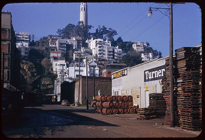 File:Cushman-Dec-14-1952-Tel-Hill-from-Embarcadero-on-Filbert-P06512.jpg