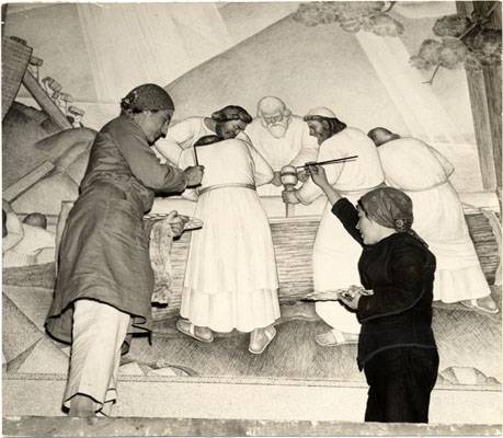 June 16 1934 Helen Forbes (left) and Dorothy Puccinelli (right), painting Fleishhacker Motherhouse mural MOR-0352.jpg