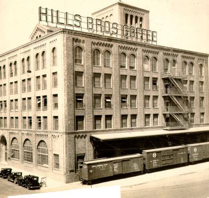 File:Hills Bros Coffee 1940 AAC-7040.jpg