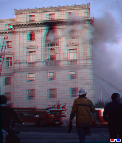 File:Fire-at-Civic-Center-Smoke-no-flame-10-83-RB-3D.jpg