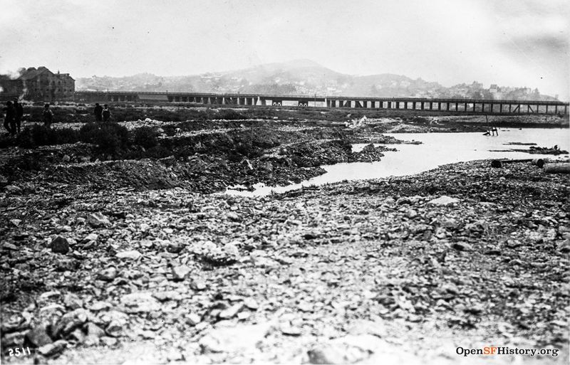 File:Wnp36.00854 Islais Creek near Kentucky.jpg