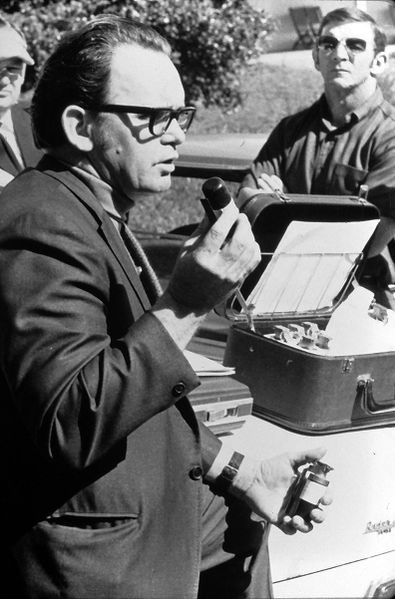 File:Sfsu-strike guy-w--mic drescher.jpg