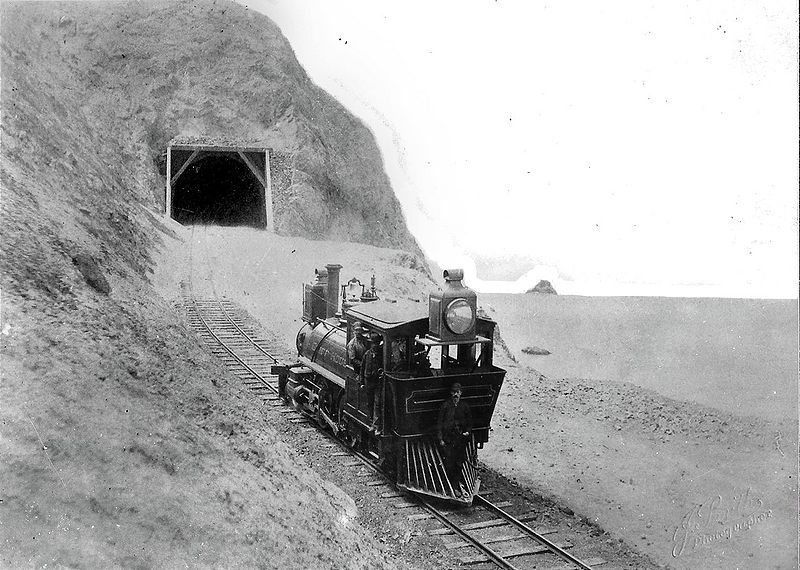 File:Cliff house railroad at Eagle Point Tunnel, J Smith photographer via Emiliano Echeverria 10494924 10152626495048618 3798382433212627879 o.jpg