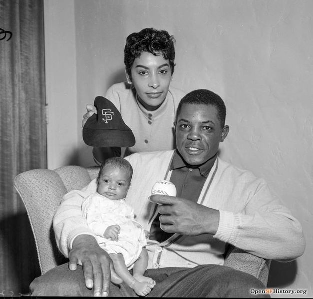 File:Willie Mays w wife and child c 1959.jpg