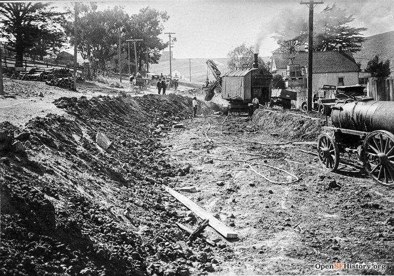 Innes near Fitch Jun 13, 1917 wnp36.01617.jpg