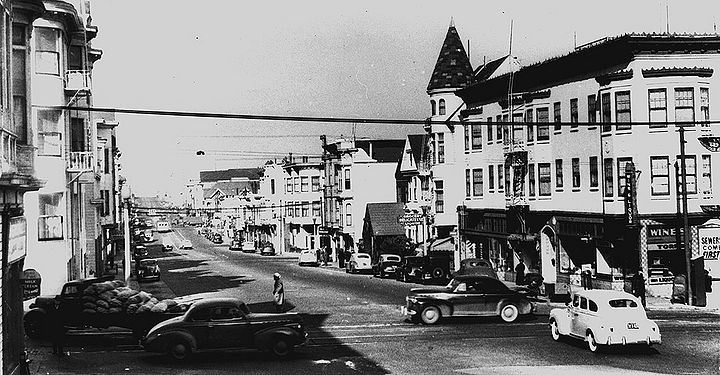 Divisadero-no-at-Haight-Dec-9-1944-SFPL 72dpi.jpg