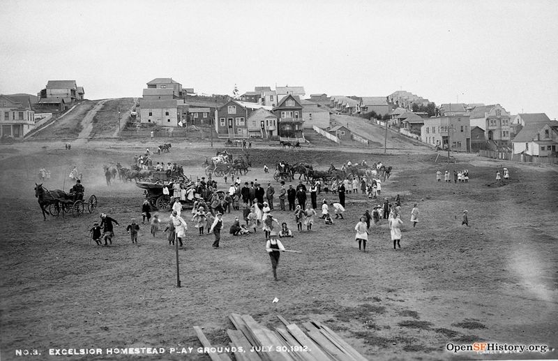 File:Excelsior playground dedication 1912 wnp33.00559.jpg