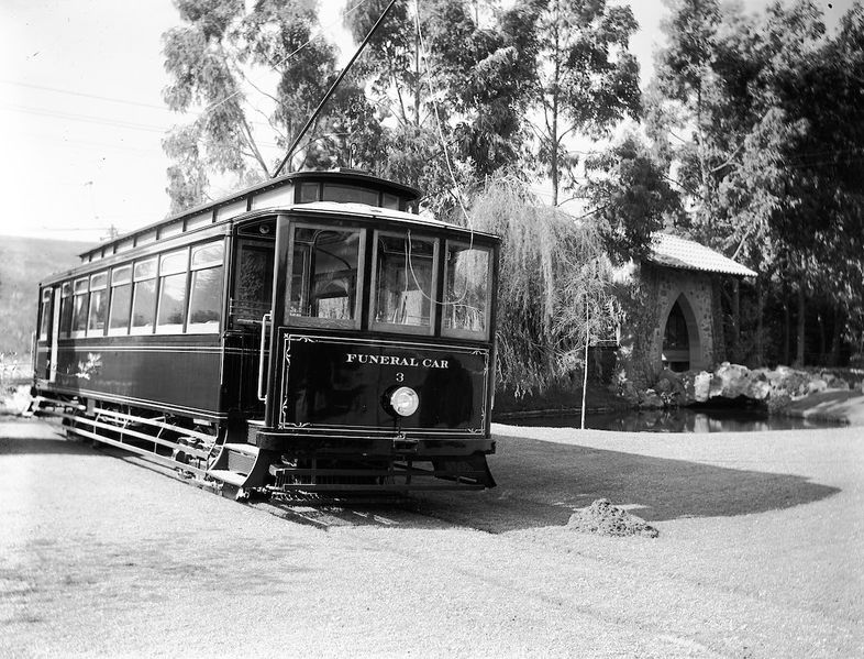 File:Funeral car SFMTA.jpg