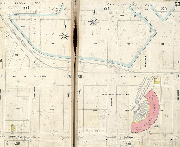 1905-Sanborn-map-of-SP-roundhouse-and-surrounding-water.jpg