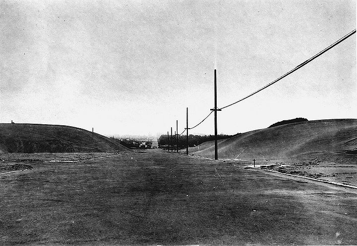 Sunset-street-through-dunes-c-1920s.jpg