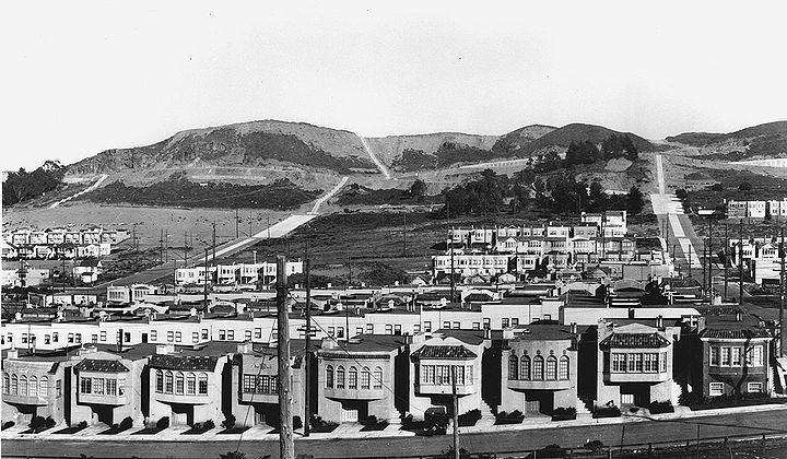 East-from-21st-Ave-at-Pacheco-St-Golden-Gate-Hts-in-distance-Feb-16-1928-SFDPW.jpg