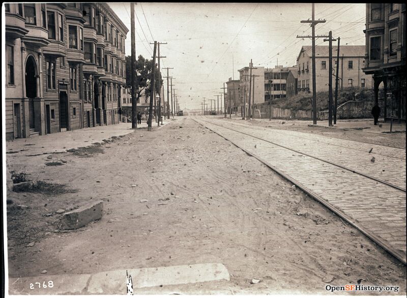 File:View East on Harrison from Essex-- Pier 24 is visible in the distance oct 18 1915 opensfhistory wnp36.01016.jpg