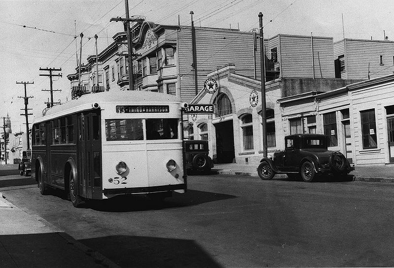 File:33-on-Stanyan-near-Haight-1930s.jpg