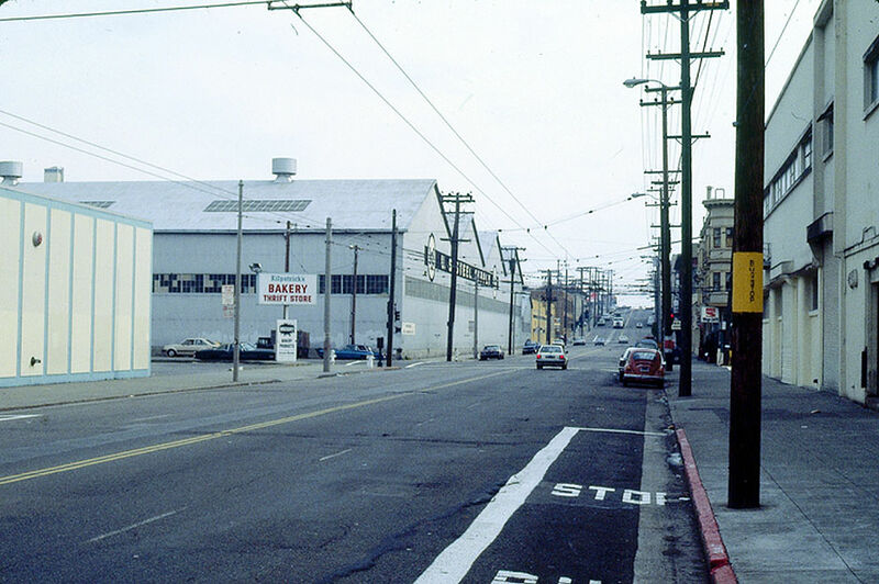 East-on-16th-Street-from-Shotwell-Street---1983.jpg