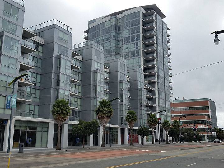 File:Mission-Bay-3rd-street 20161015 125404.jpg