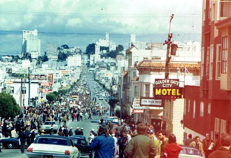 File:April-1969-anti-war-march-on-Lombard 1.jpg