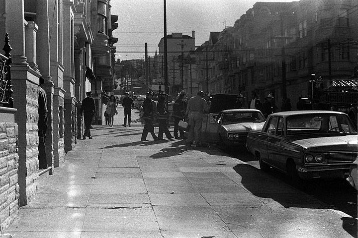 Ashbury-looking-south-towards-Haight 0795 Chuck-Gould.jpg