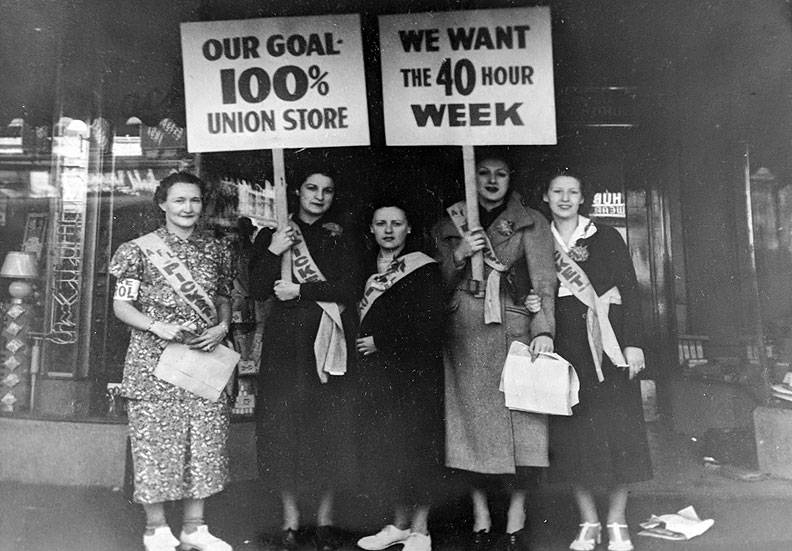 File:Women-pickets-for-40-hr-week-and-union-store.jpg