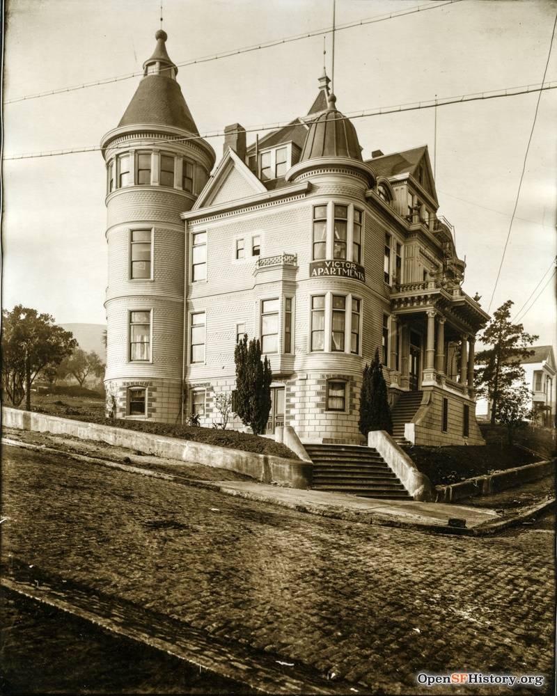 Alfred Clarke house as Victor Apartments building. 1910 wnp4.1276.jpg