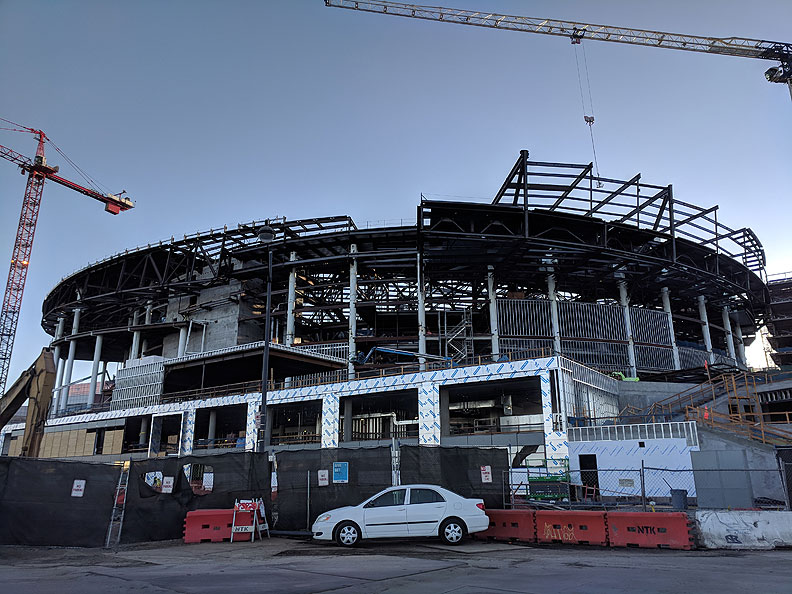 File:Warriors-stadium-under-construction 20180907 183521.jpg