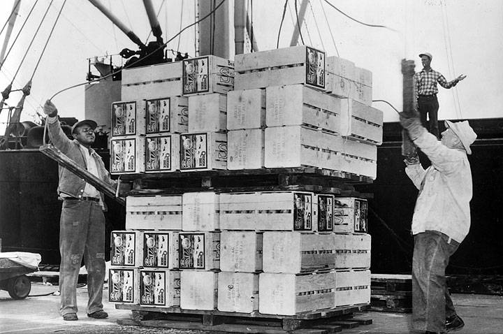 File:Palette-and-boxes.jpg