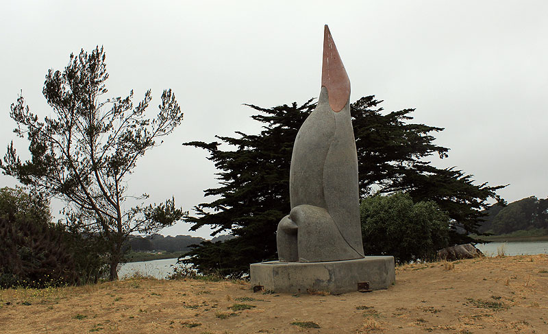 File:Penguins-prayer-Bufano-at-Lake-Merced-2014 2856.jpg