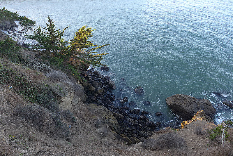 File:Ft-Mason-original-shoreline-2015 P1050351.jpg